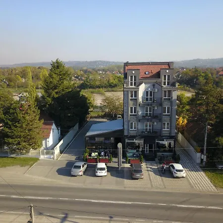 Royal Hostel Obrenovac (Belgrade)